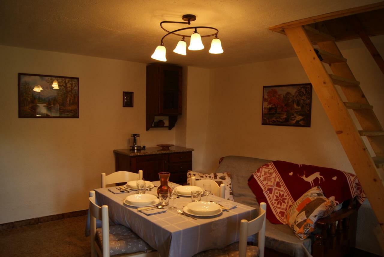La Maison De Marietta Gressan Exterior photo